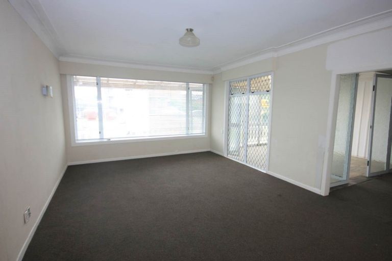 Photo of property in 11 Ayr Road, Pakuranga, Auckland, 2010