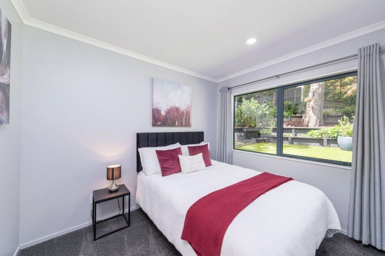 Photo of property in 43 Forest Road, Pinehaven, Upper Hutt, 5019