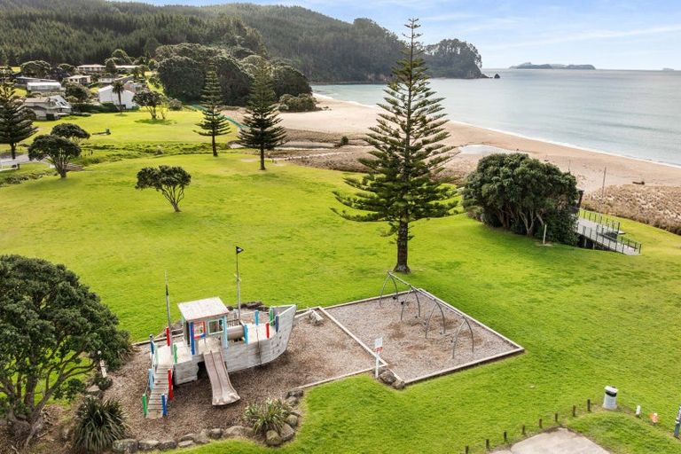 Photo of property in 124 Onemana Drive, Onemana, Whangamata, 3691