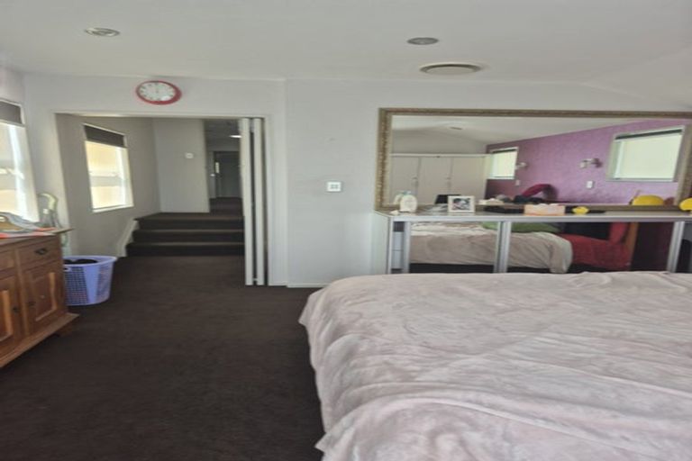 Photo of property in 36 Albrecht Avenue, Mount Roskill, Auckland, 1041