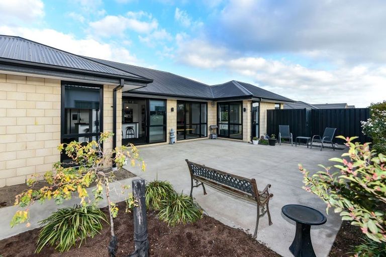 Photo of property in 35 Hungerford Drive, Rolleston, 7615