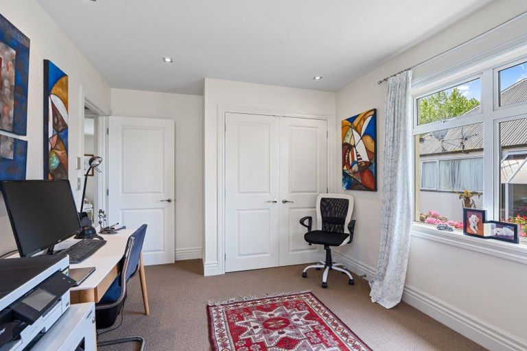 Photo of property in 101 Aikmans Road, Merivale, Christchurch, 8014