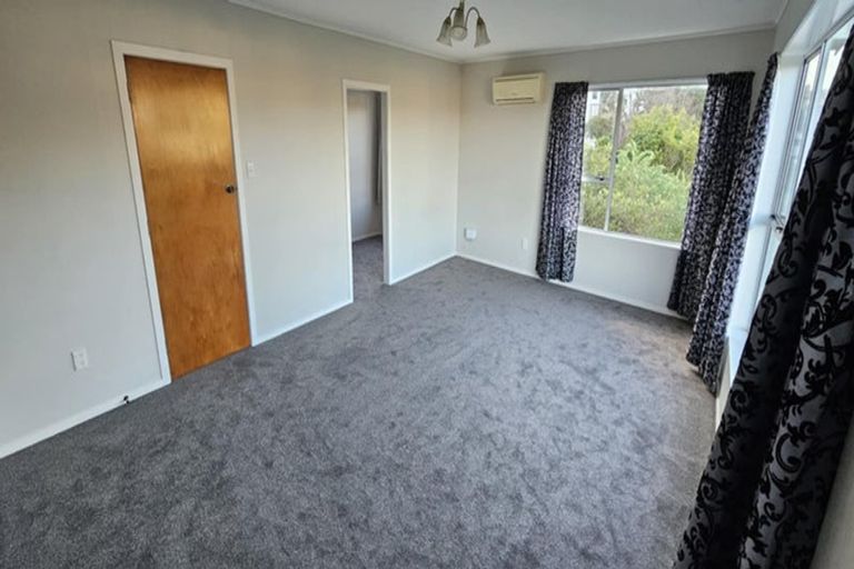 Photo of property in 12a Old Coach Road, Johnsonville, Wellington, 6037