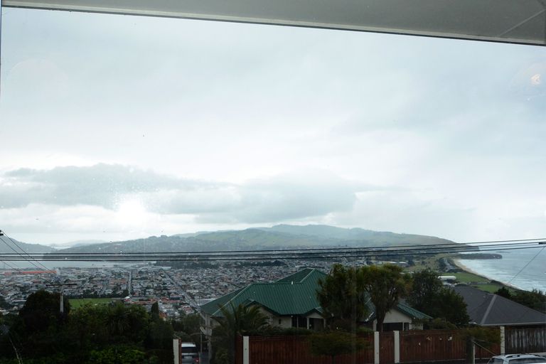 Photo of property in 69 Earls Road, Saint Clair, Dunedin, 9012