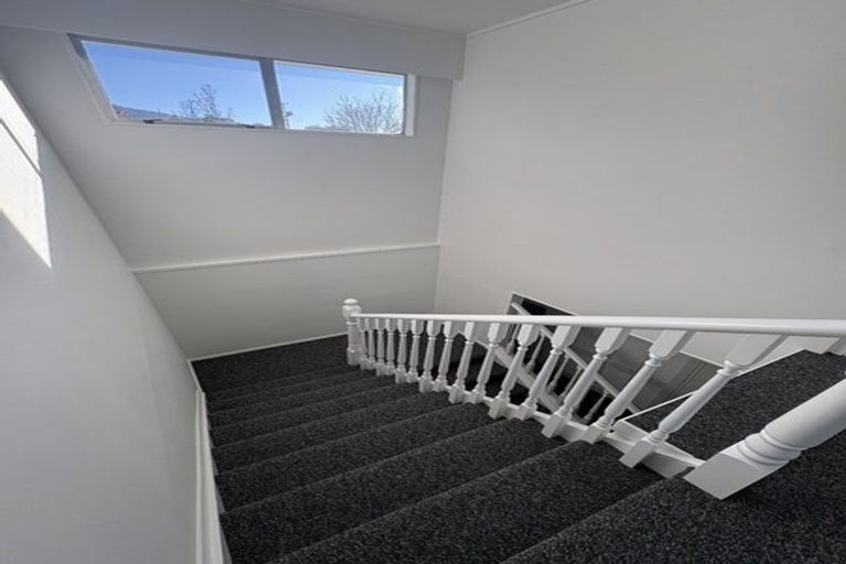 Photo of property in 10 Kashmir Avenue, Clouston Park, Upper Hutt, 5018