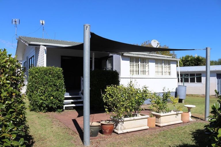 Photo of property in 7a Litchfield Place, Clarks Beach, 2122