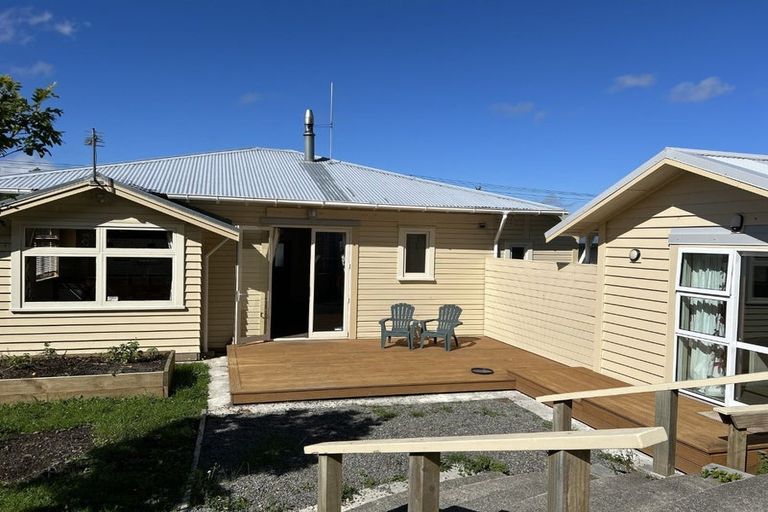 Photo of property in 39a Watt Street, Featherston, 5710