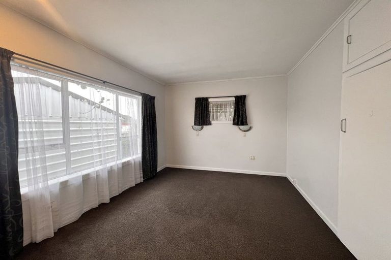 Photo of property in 8a Helvetia Road, Pukekohe, 2120