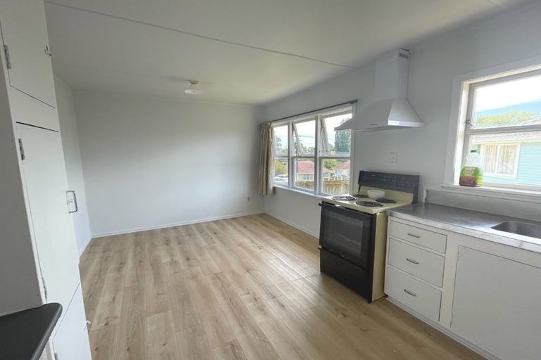 Photo of property in 22 Hannah Road, Otara, Auckland, 2023