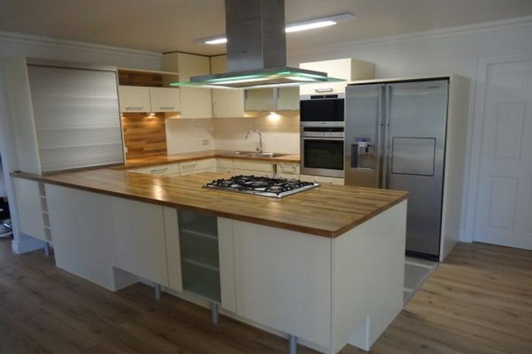 Photo of property in 16 Ranui Avenue, Kerikeri, 0230