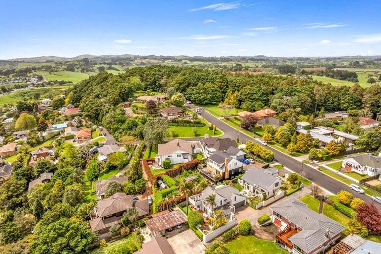 Photo of property in 34 Totara Avenue, Pukekohe, 2120