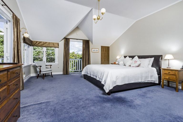 Photo of property in 209 Hurstmere Road, Takapuna, Auckland, 0622