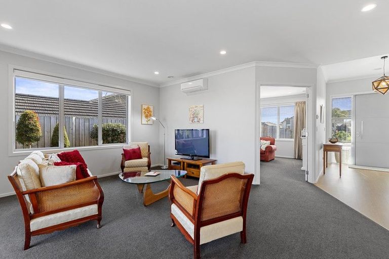 Photo of property in 8 Miranda Place, Flagstaff, Hamilton, 3210