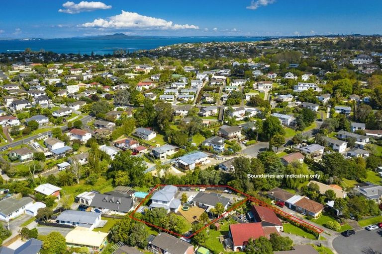 Photo of property in 26 Battenburg Place, Torbay, Auckland, 0630