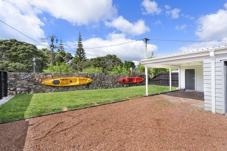 Photo of property in 31 Riverside Road, Orewa, 0931