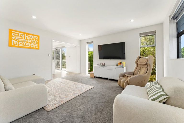 Photo of property in 18 Bella Vista Drive, Gulf Harbour, Whangaparaoa, 0930