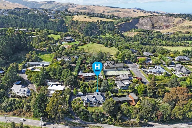 Photo of property in 863 Cashmere Road, Halswell, Christchurch, 8025