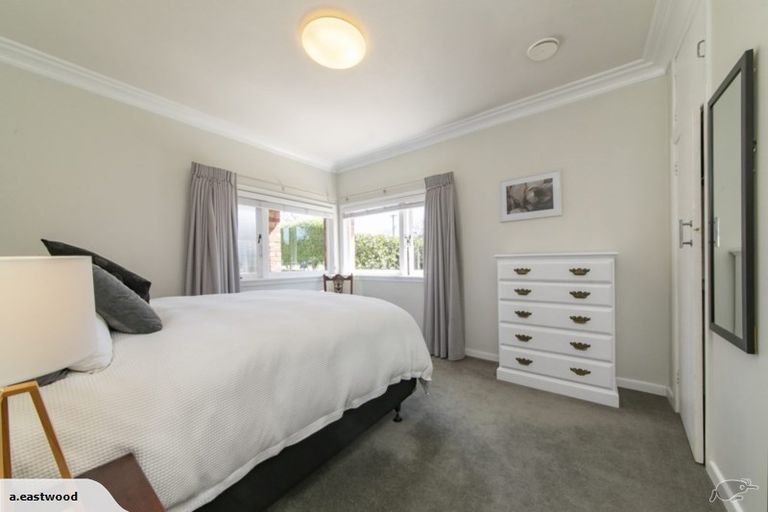 Photo of property in 29 Wallath Road, Onehunga, Auckland, 1061