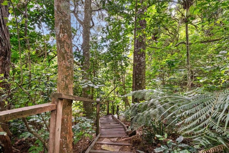 Photo of property in 211 Whau Valley Road, Whau Valley, Whangarei, 0112