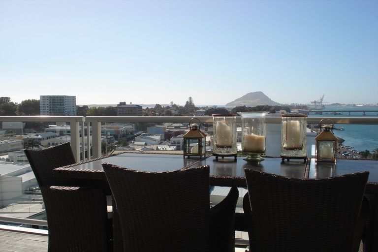 Photo of property in 12/72b Devonport Road, Tauranga, 3110