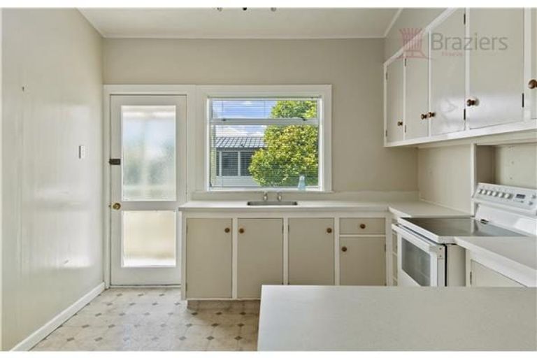 Photo of property in 120 Lincoln Road, Addington, Christchurch, 8024