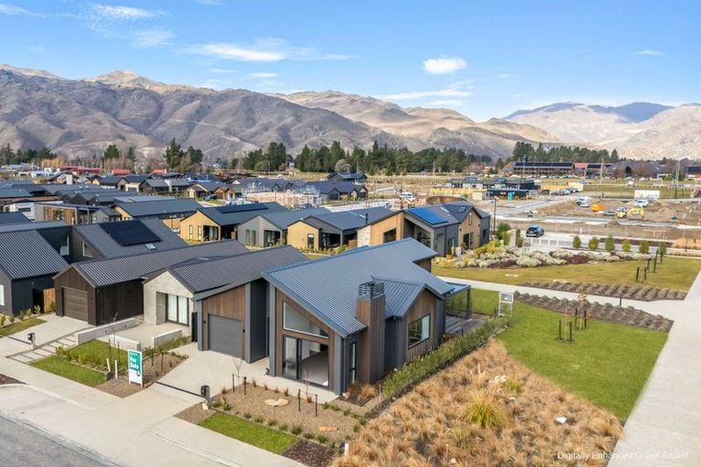 Photo of property in 24 Bragato Way, Cromwell, 9310