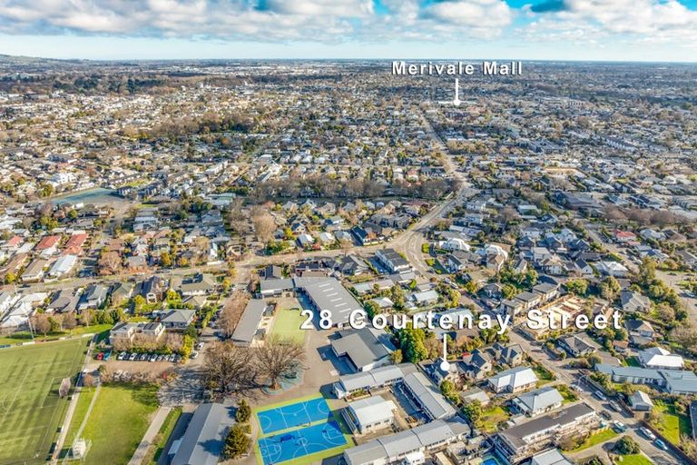 Photo of property in 28 Courtenay Street, St Albans, Christchurch, 8014