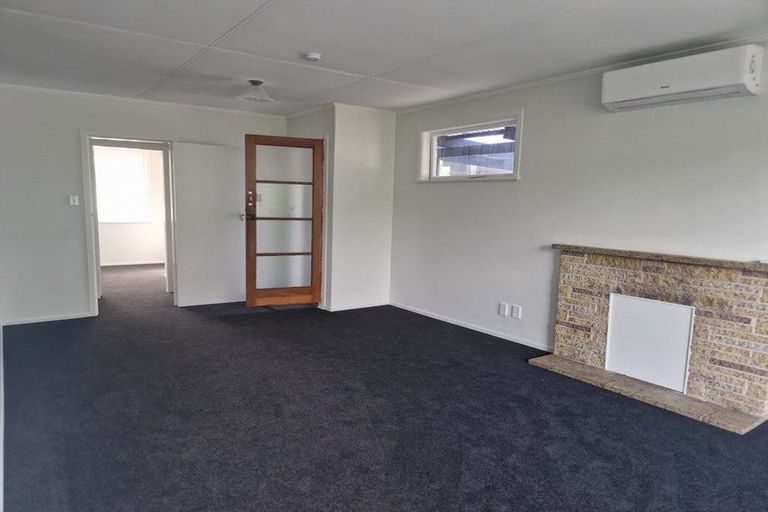 Photo of property in 256 Fergusson Drive, Heretaunga, Upper Hutt, 5018