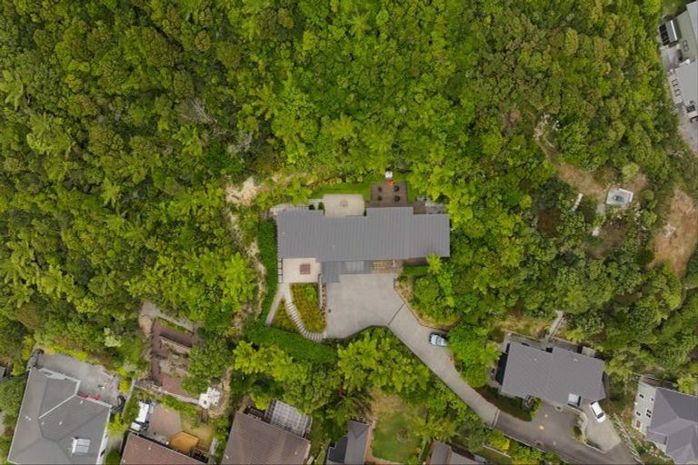 Photo of property in 24 Mewburn Rise, Karori, Wellington, 6012