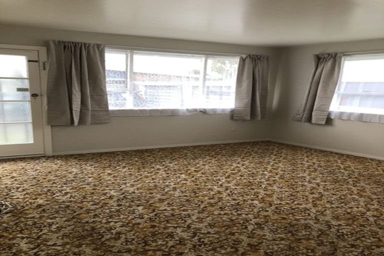 Photo of property in 4/6 Division Street, Riccarton, Christchurch, 8041