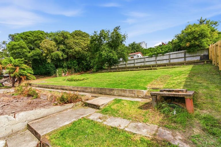 Photo of property in 13 Queen Street, Brighton, Dunedin, 9035