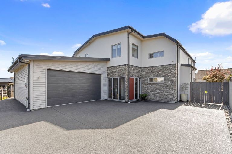 Photo of property in 11 Plynlimon Road, Fendalton, Christchurch, 8052
