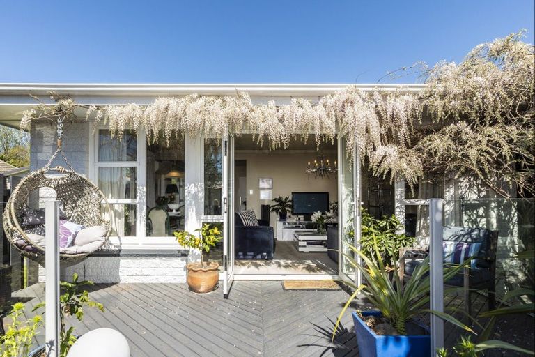 Photo of property in 125 Clarendon Terrace, Woolston, Christchurch, 8023