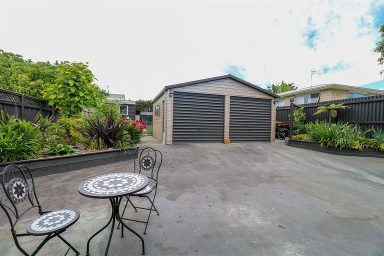 Photo of property in 4 Hertnon Street, West End, Timaru, 7910