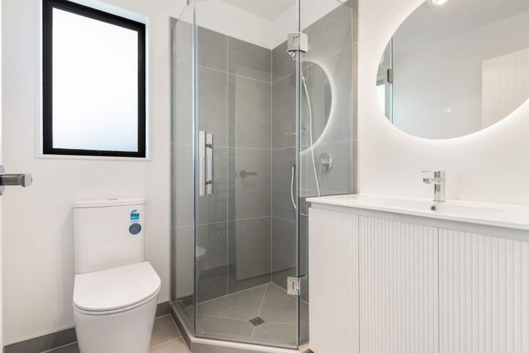 Photo of property in 5/1 Roseberry Avenue, Birkenhead, Auckland, 0626