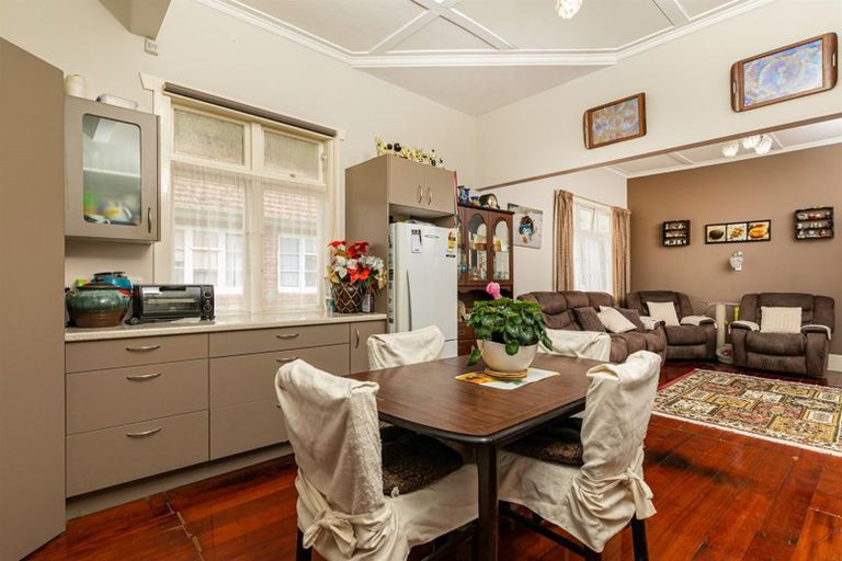 Photo of property in 53 Moa Road, Point Chevalier, Auckland, 1022