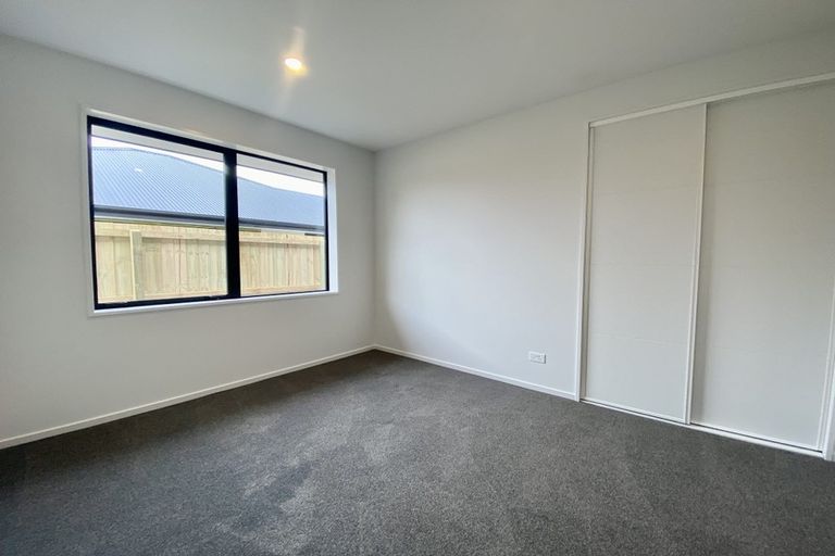 Photo of property in 25 Sarah Nicholls Street, Belfast, Christchurch, 8051