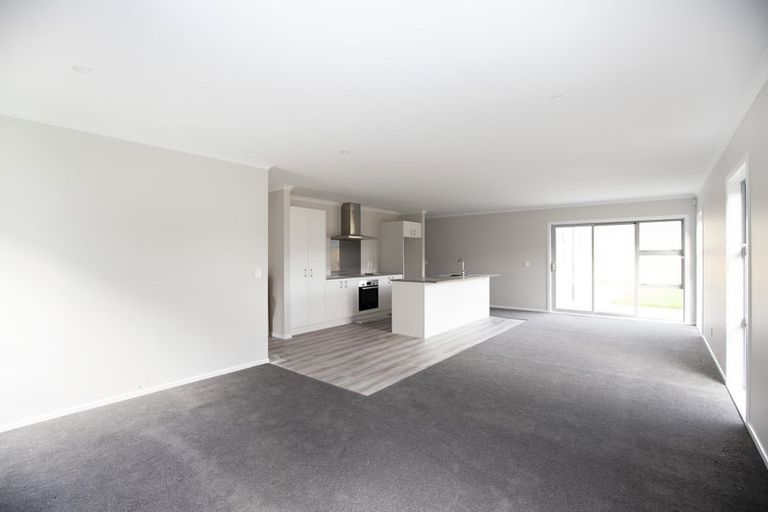 Photo of property in 19 Te Ara O Roimata, Wainuiomata, Lower Hutt, 5014