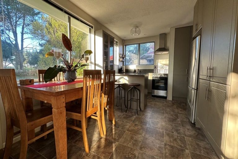 Photo of property in 209 Queenspark Drive, Parklands, Christchurch, 8083