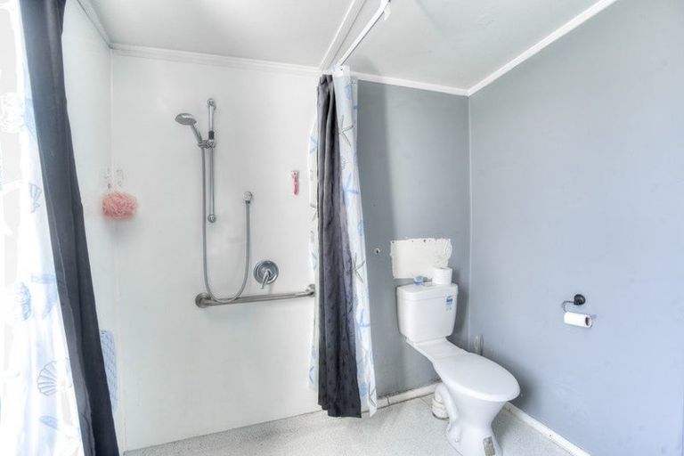 Photo of property in 8 Mill Street, Milton, 9220