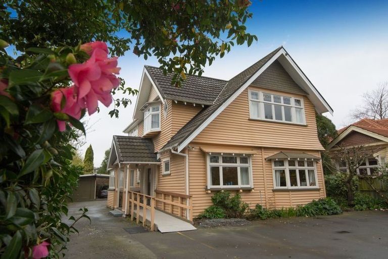 Photo of property in 304 Papanui Road, Strowan, Christchurch, 8052