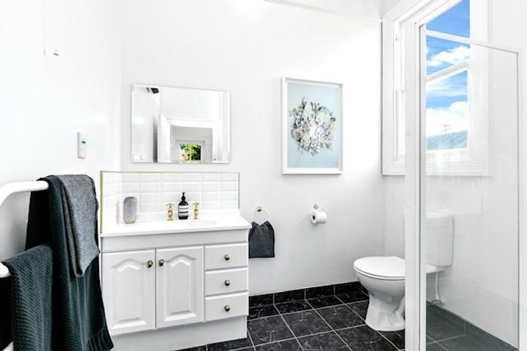 Photo of property in 26 High Street, Petone, Lower Hutt, 5012