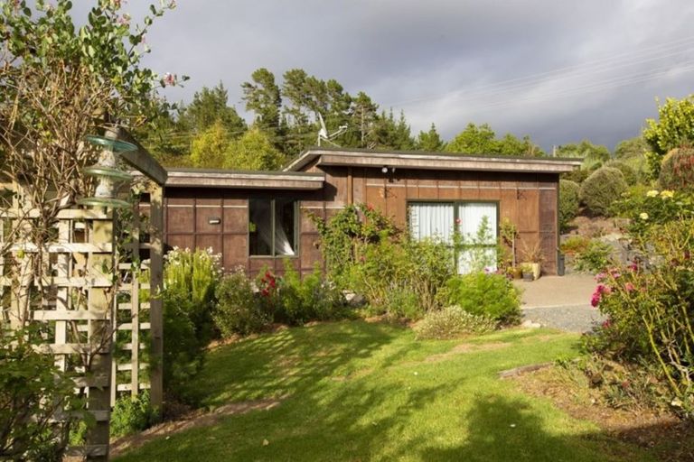 Photo of property in 2143 Cove Road, Mangawhai, Kaiwaka, 0573