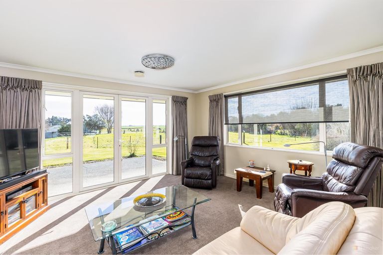 Photo of property in 37 Blue Cliffs Road, Saint Andrews, 7988