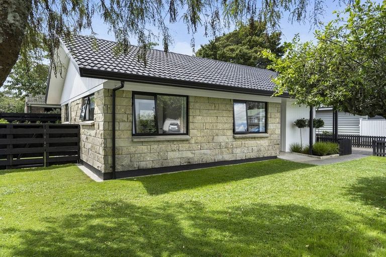 Photo of property in 54a Williams Street, Cambridge, 3434