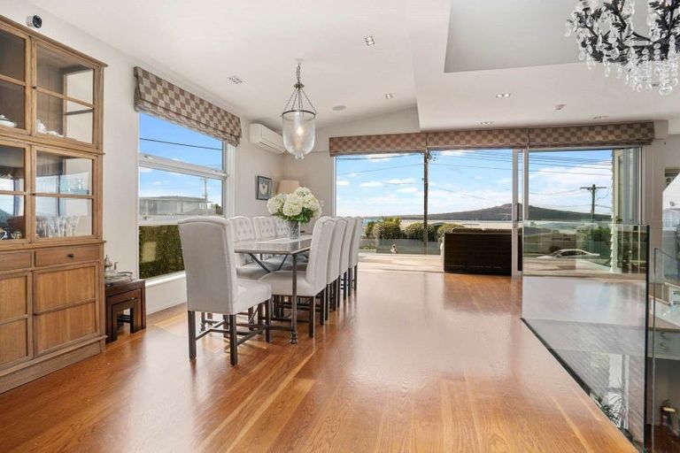 Photo of property in 81 Seacliffe Avenue, Narrow Neck, Auckland, 0622