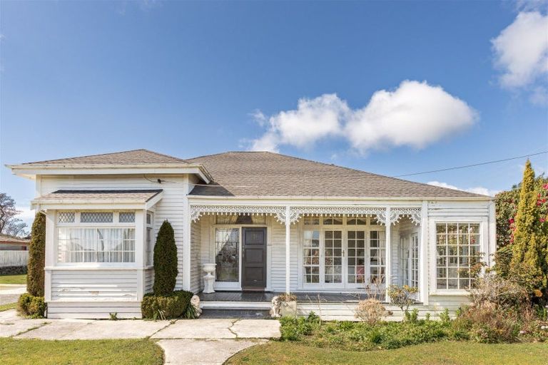 Photo of property in 143 Russell Street, Westport, 7825