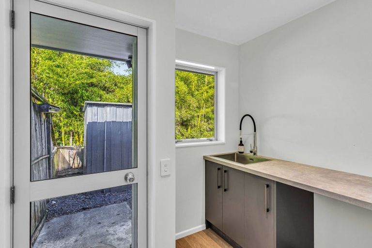 Photo of property in 2/32 Hurley Road, Paraparaumu Beach, Paraparaumu, 5032