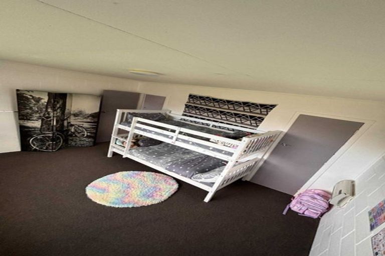 Photo of property in 135a Avalon Drive, Nawton, Hamilton, 3200