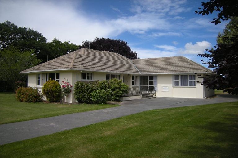 Photo of property in High Street, Leeston, 7632